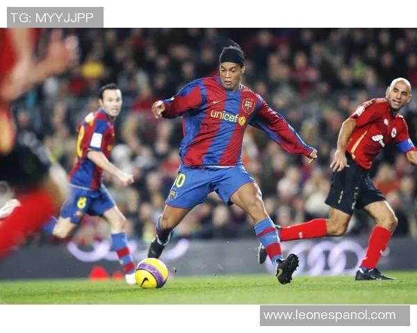 足球明星游戏拆卡乐趣无限揭开球星背后的秘密与故事